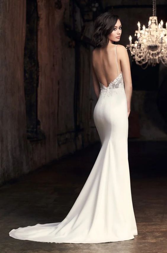 Mikaella 2300 Wedding Gown