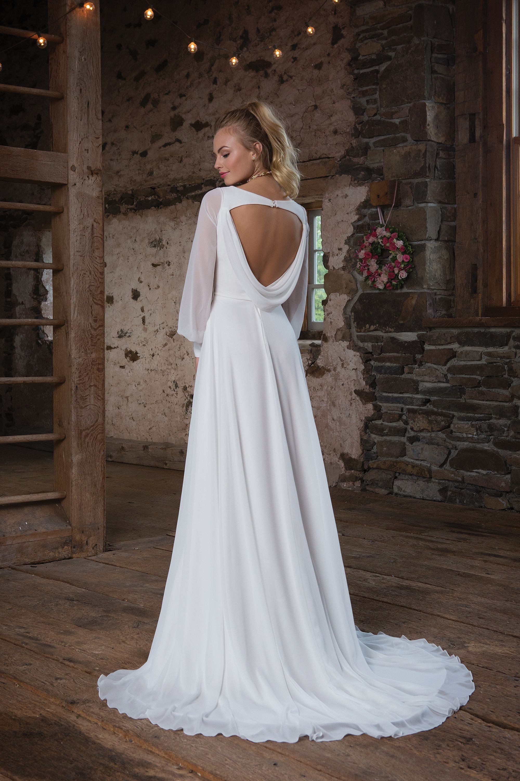 Justin Alexander Sweetheart - 1108 Sample Gown