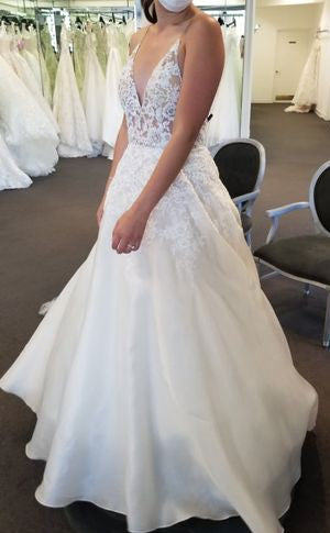 Erin Cole - Demi Sample Gown