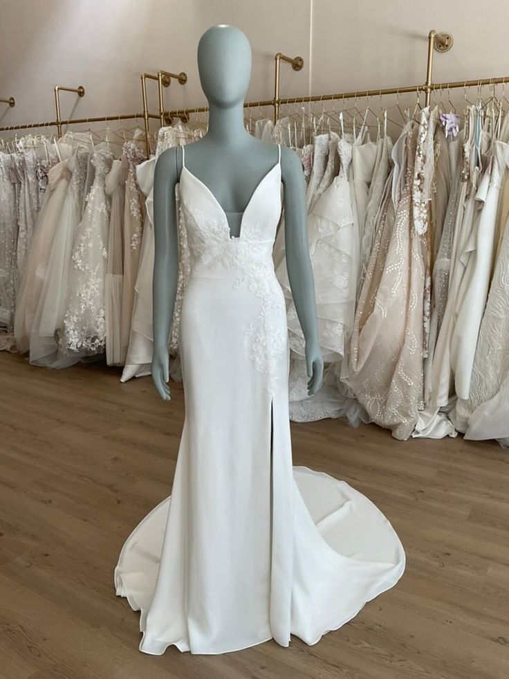 Paloma Blanca 5011 Gown