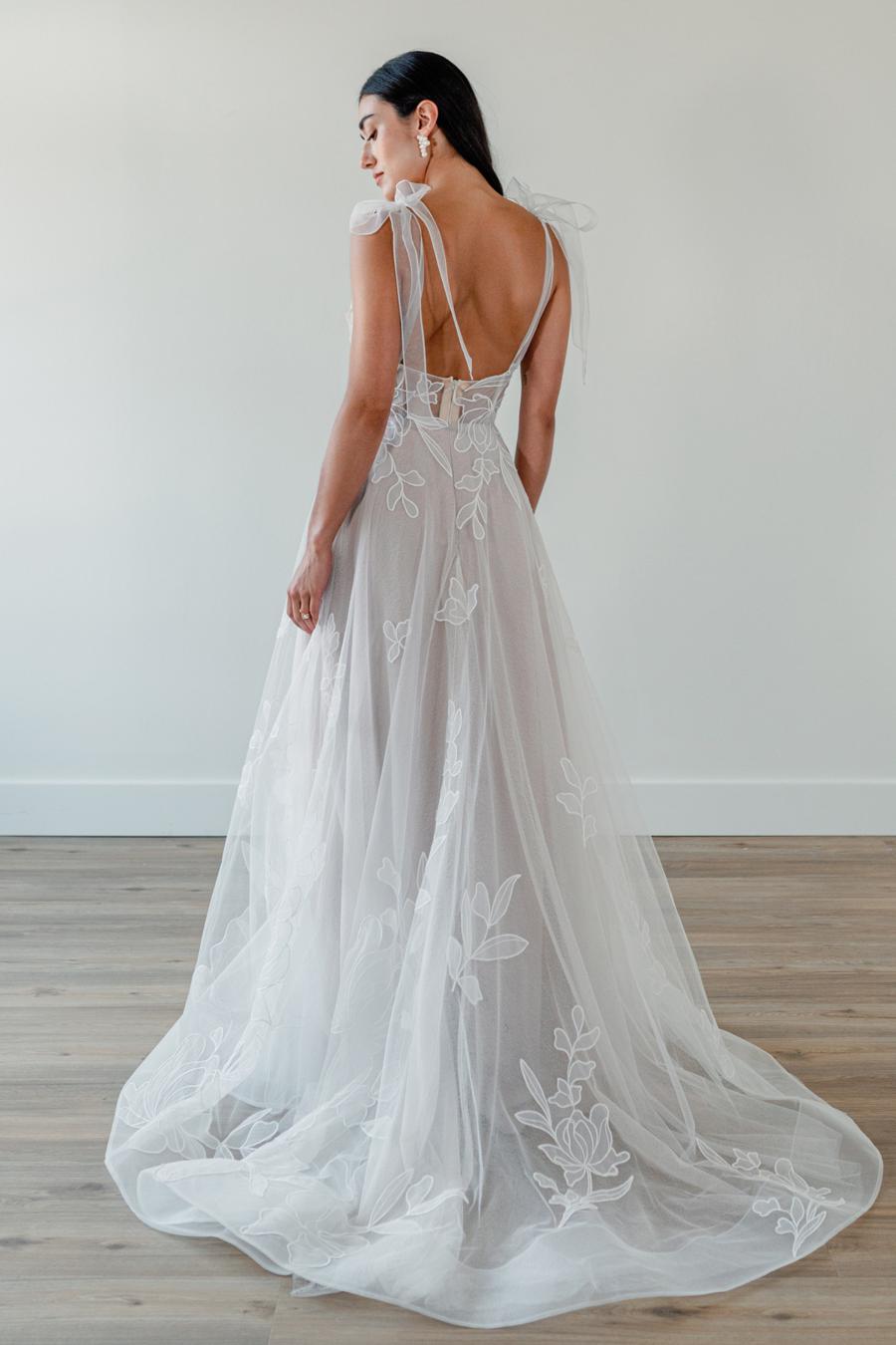 Willowby by Watters Drizzle Gown