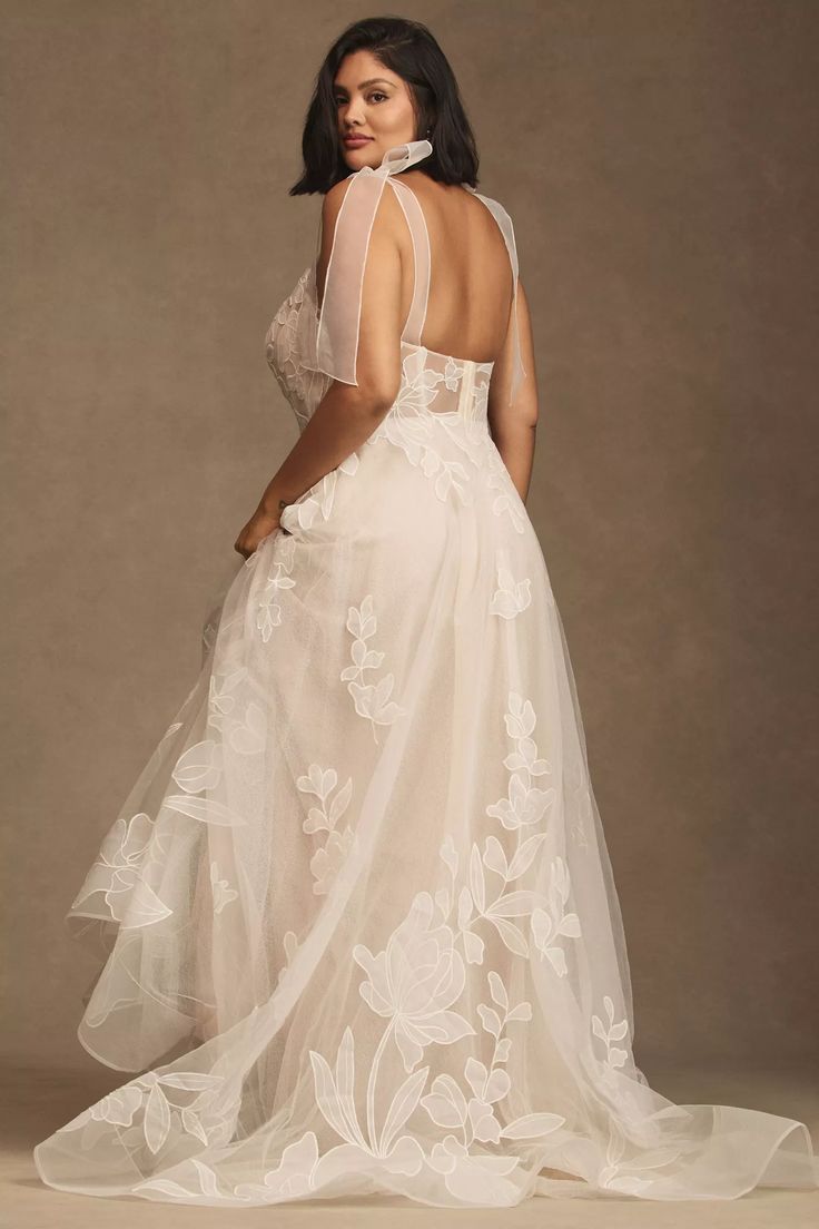 Willowby by Watters Drizzle Gown