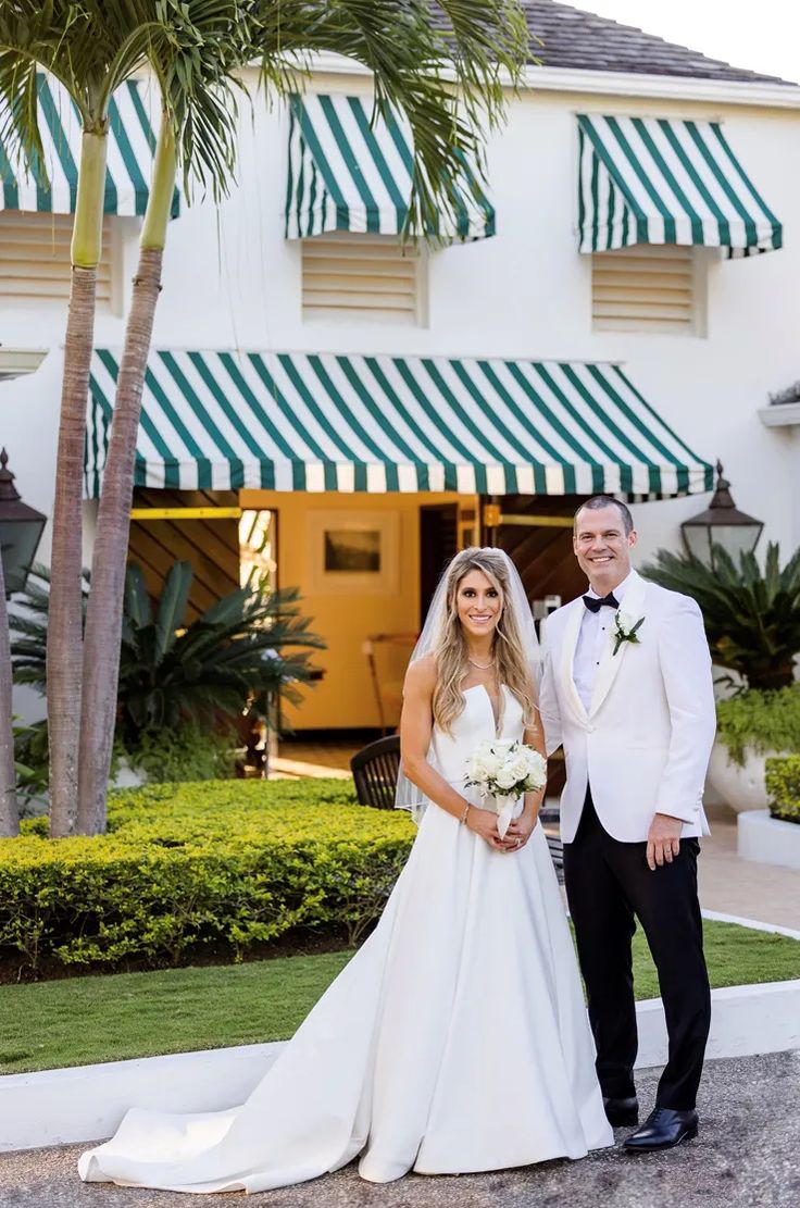 Paloma Blanca 4888 Gown