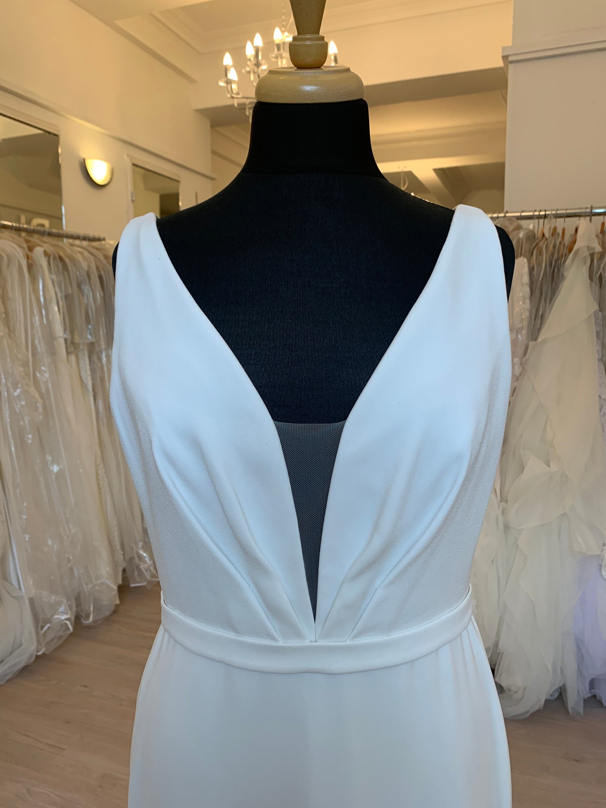 Paloma Blanca 5025 Gown