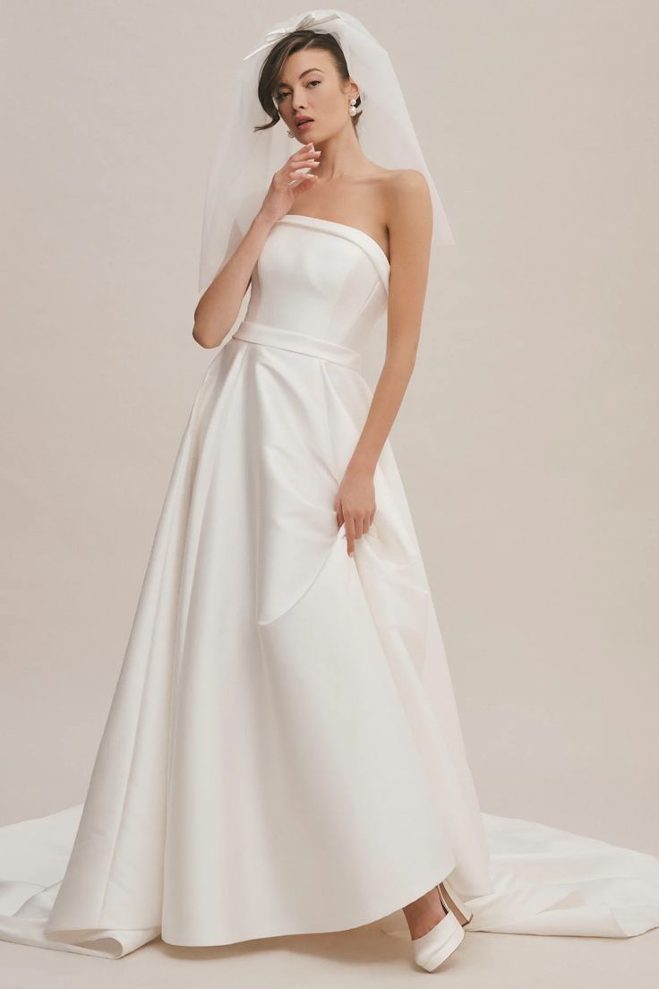 Viktor & Rolf Penelope Gown