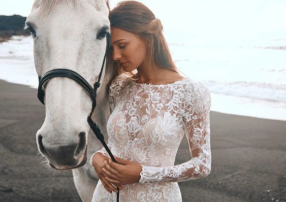 Pronovias Panjin Gown