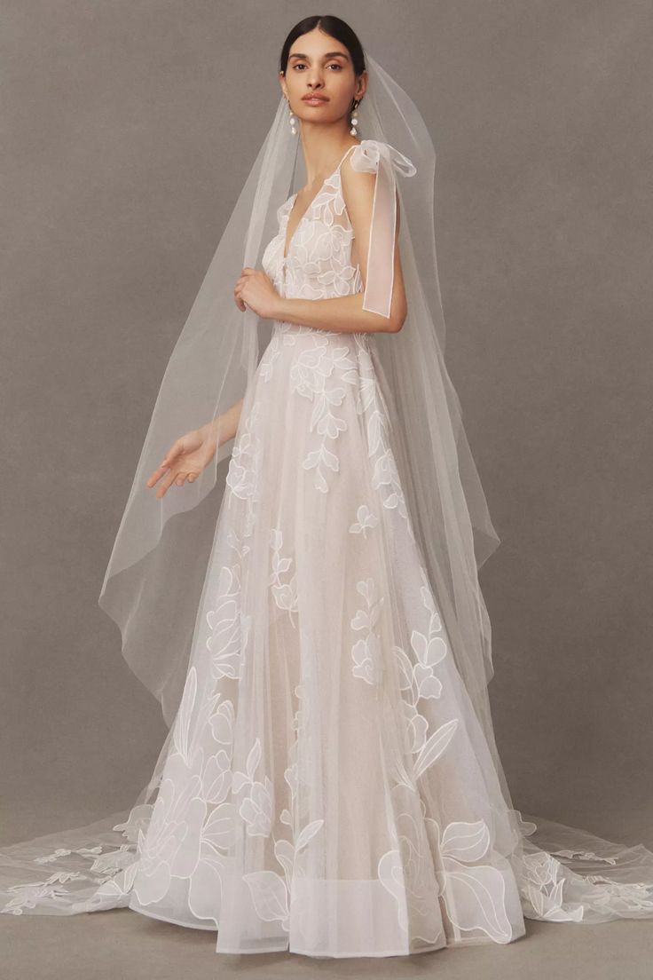 Willowby by Watters Drizzle Gown