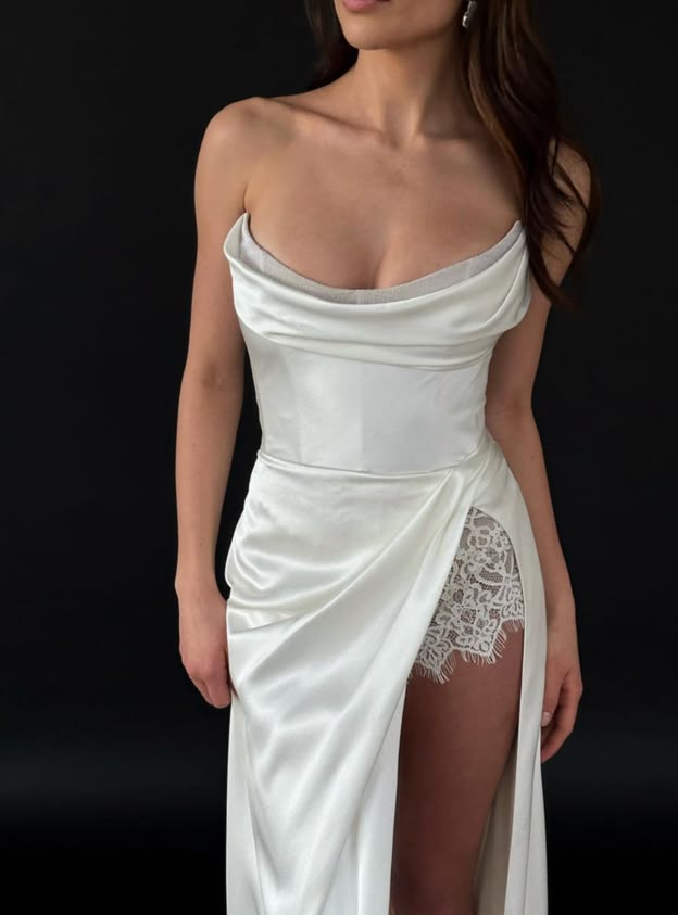 Sarah Seven Taylor Gown