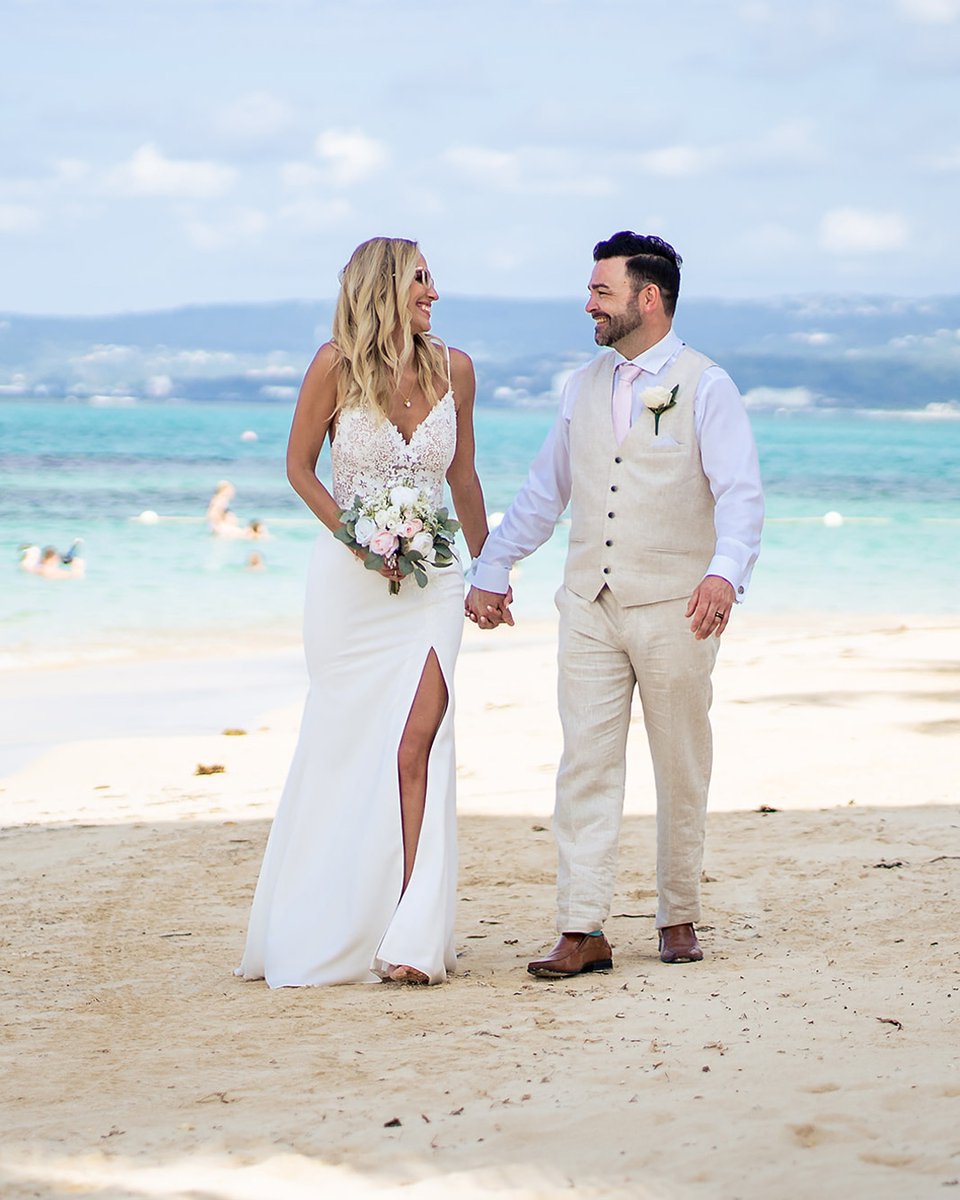 Mikaella 2300 Wedding Gown