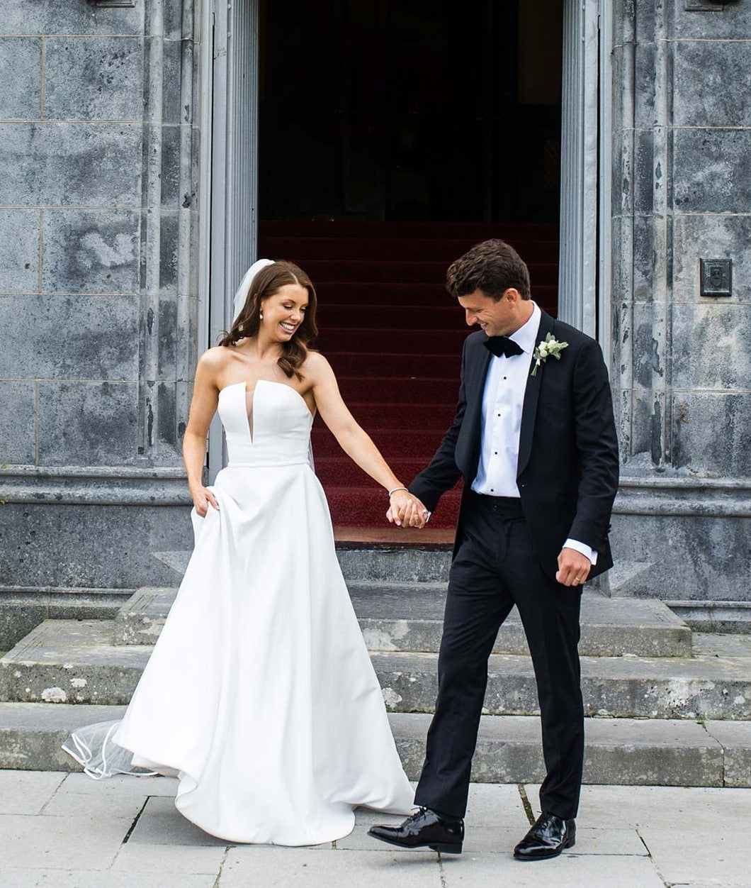 Paloma Blanca 4888 Gown
