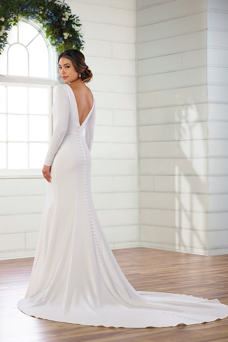 Essense of Australia D2972 Gown