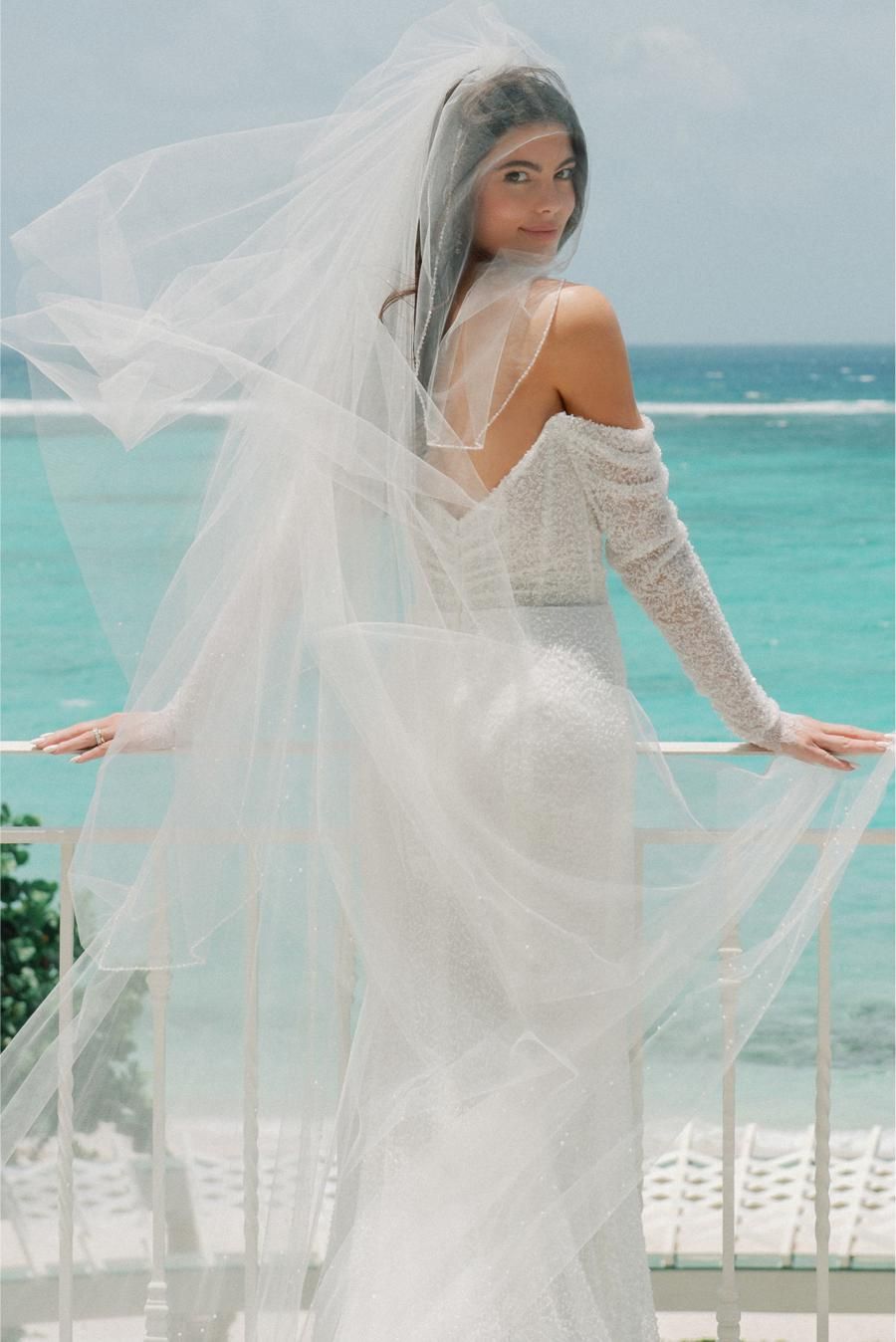 Wtoo by Watters Glimpse Gown