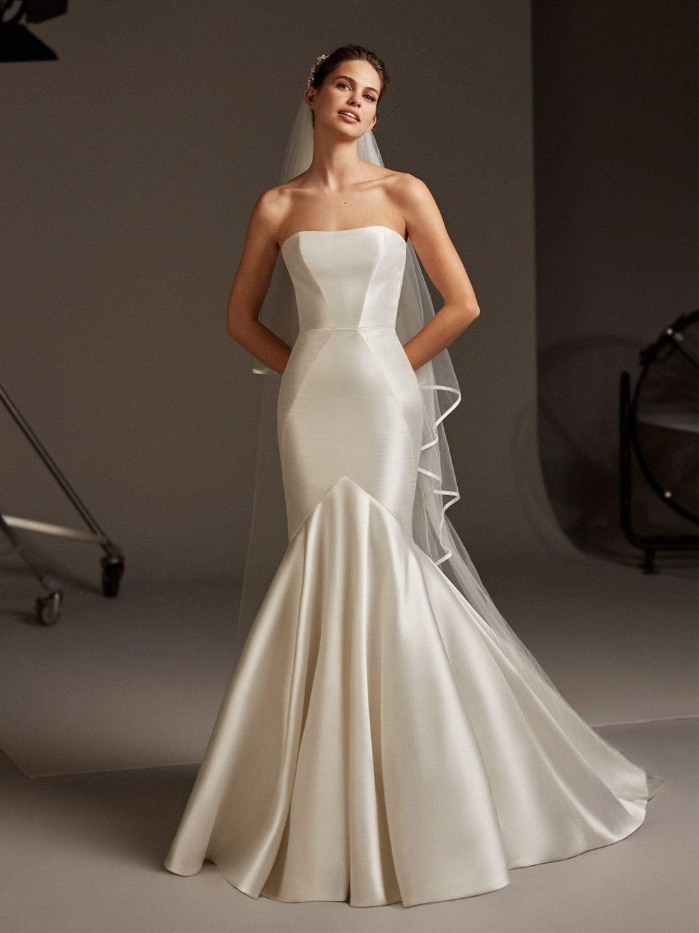 Pronovias Oberon Gown