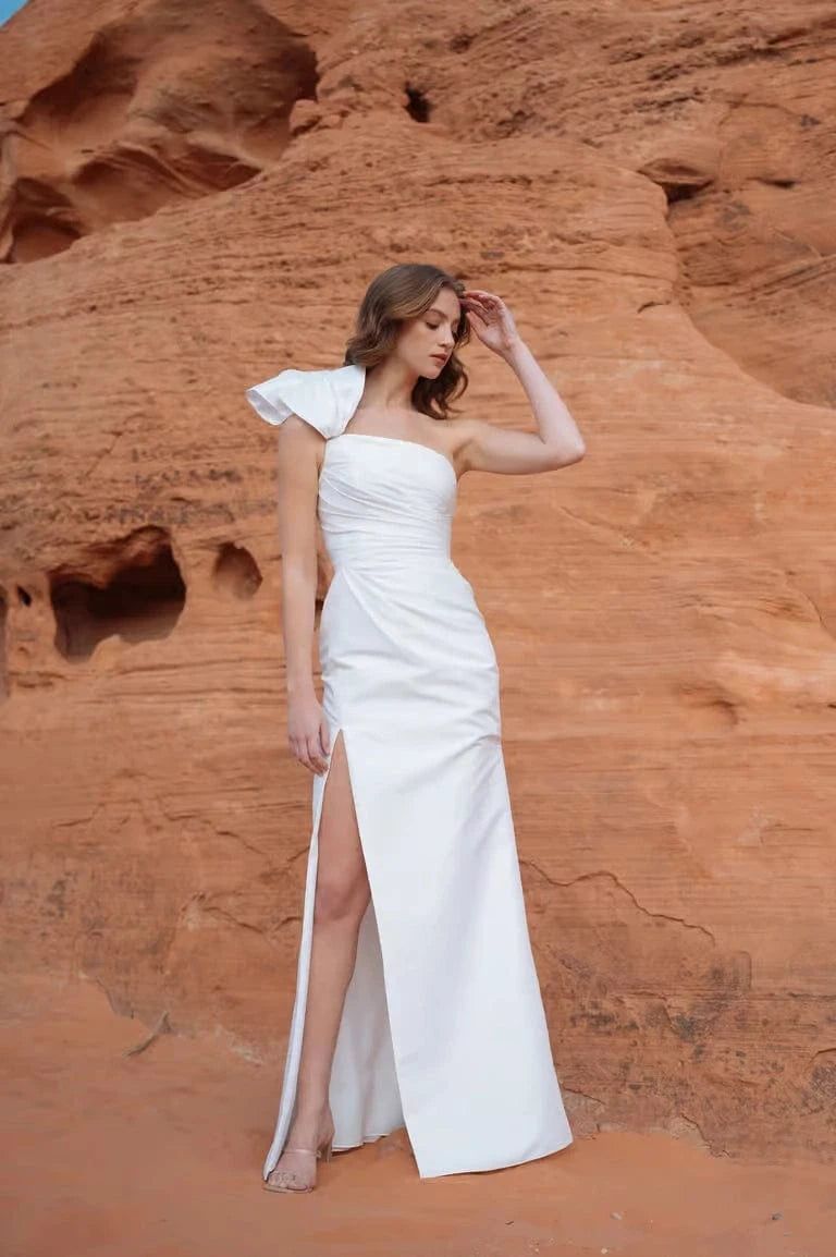 Jenny Yoo Isla Gown w/ Overskirt