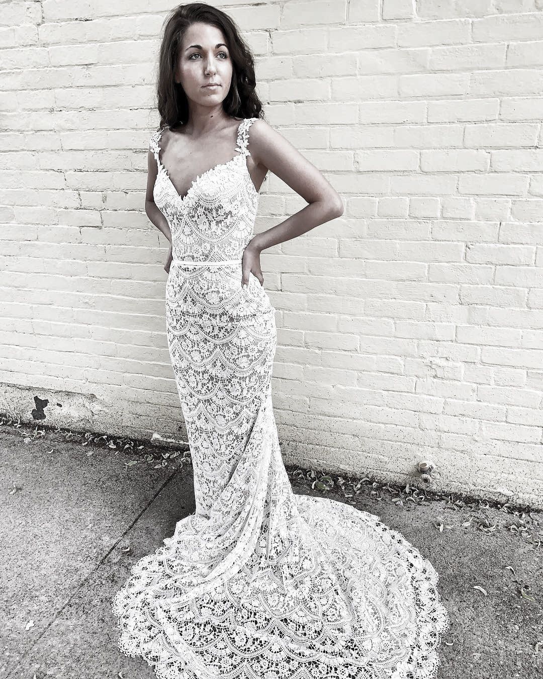 Paloma Blanca - 4840 Sample Gown