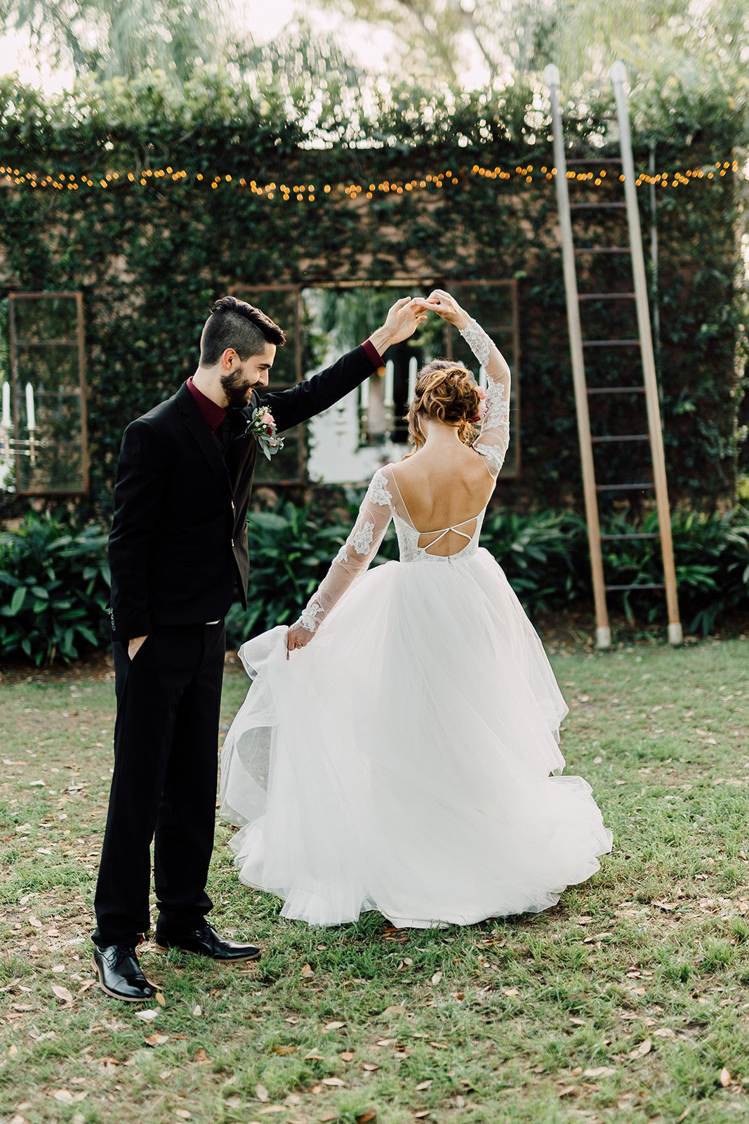 Hayley Paige - Pippa 1652 Sample Gown