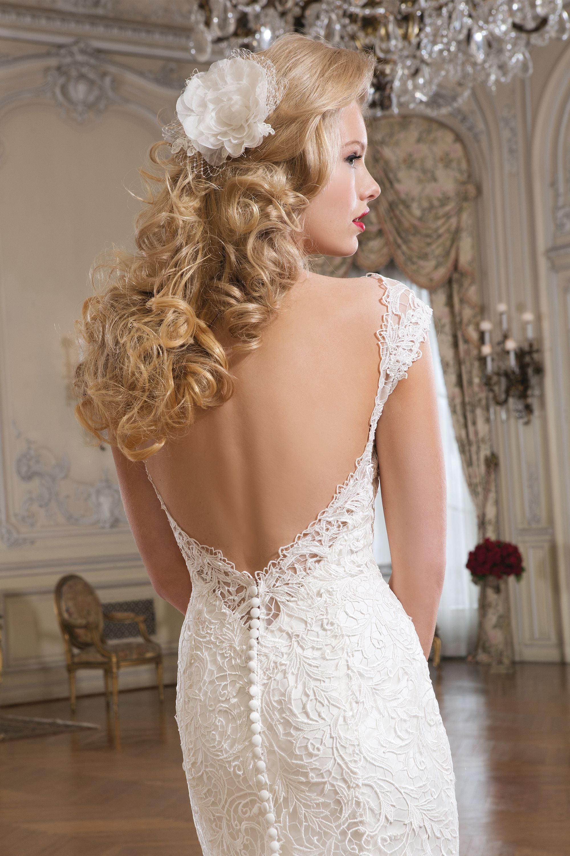 Justin Alexander - 8761 Sample Gown