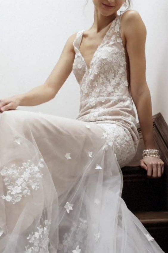 Willowby Nikola Aliyah Gown