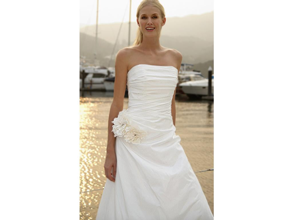 Augusta Jones - Anushka Gown