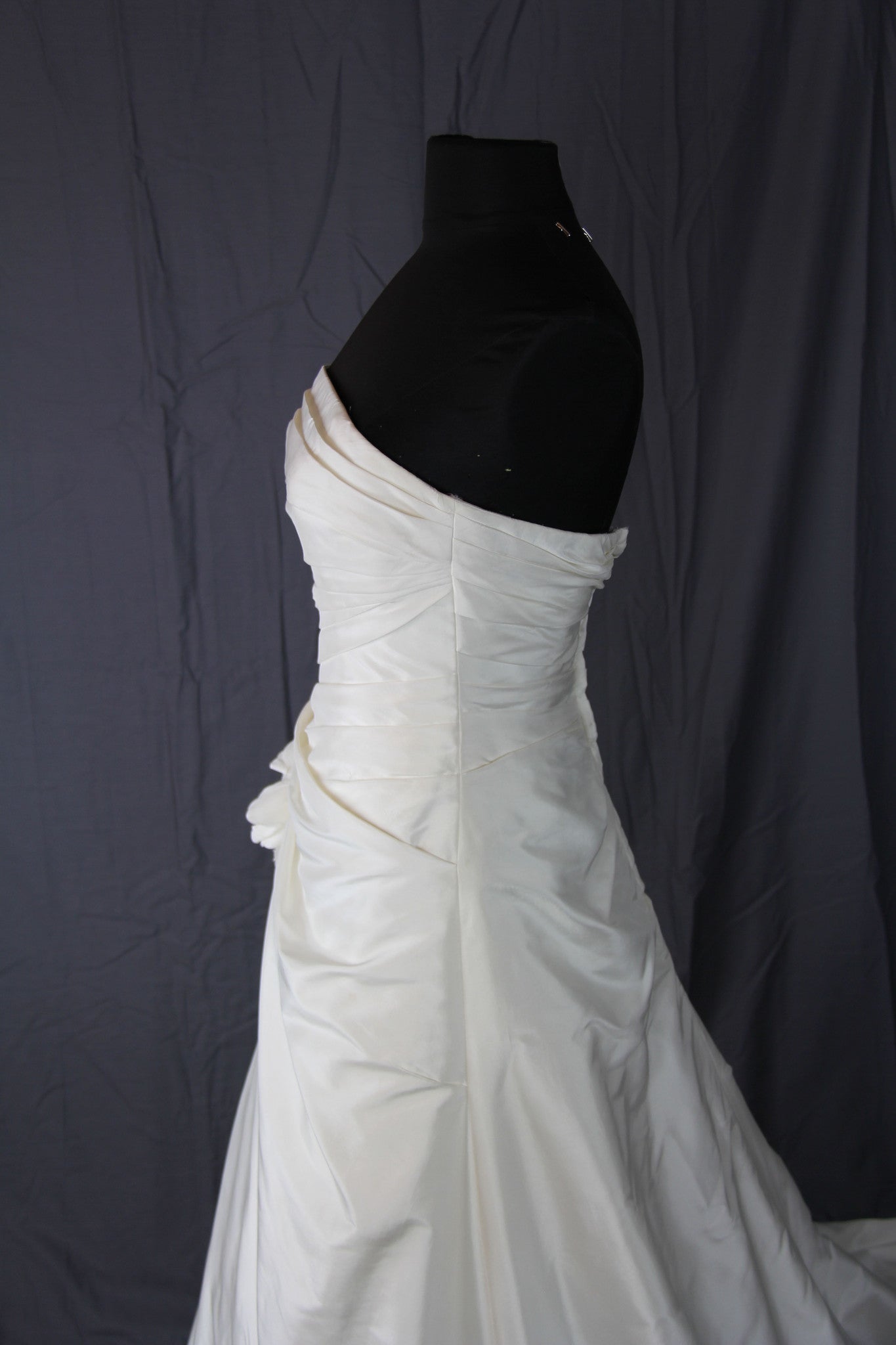Augusta Jones - Anushka Gown