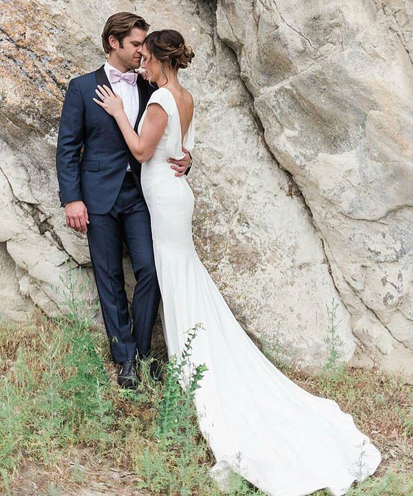 Theia Ingrid Velvet Gown
