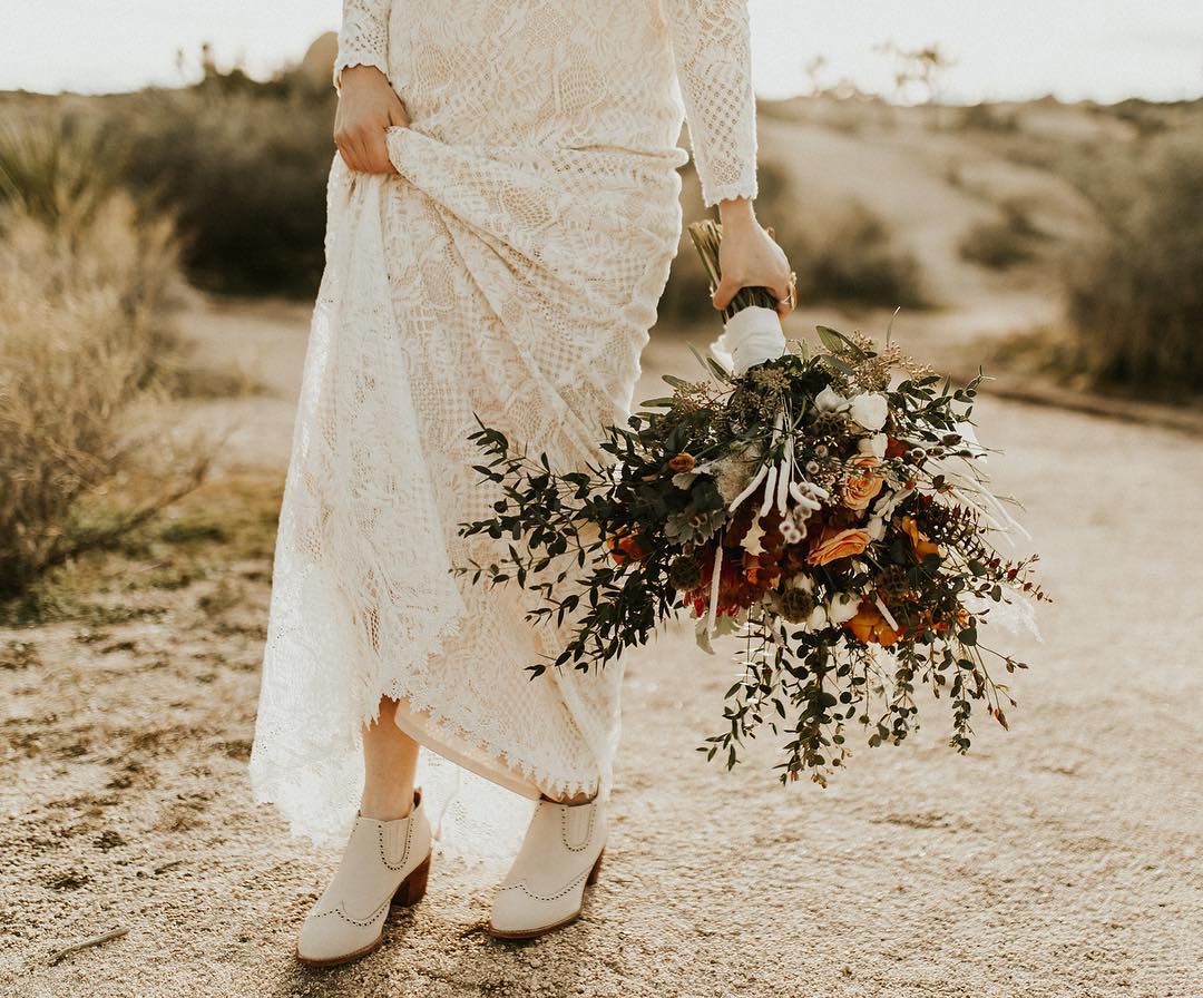 Tadashi Shoji Tenley Gown