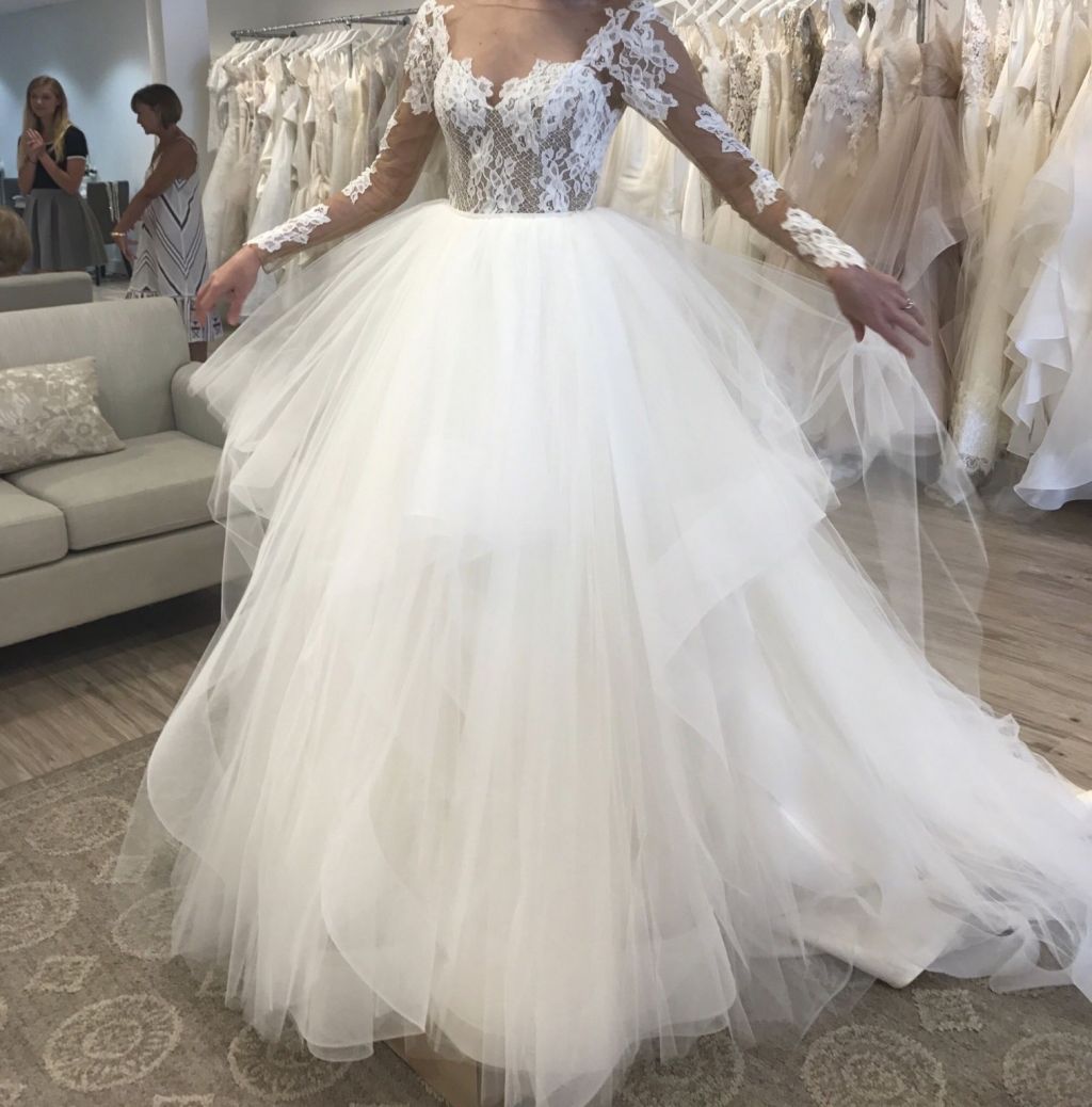 Hayley Paige - Pippa 1652 Sample Gown