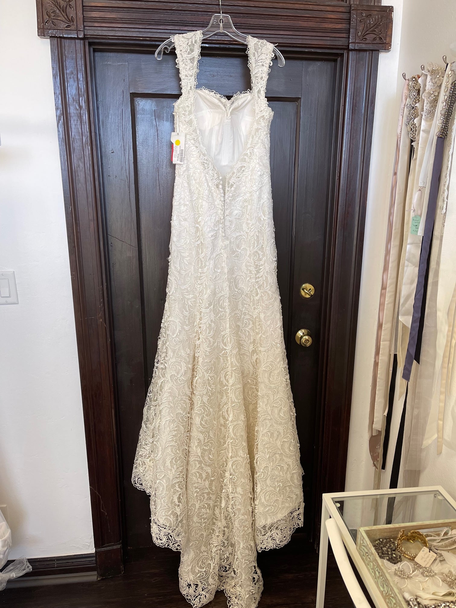 Justin Alexander - 8761 Sample Gown