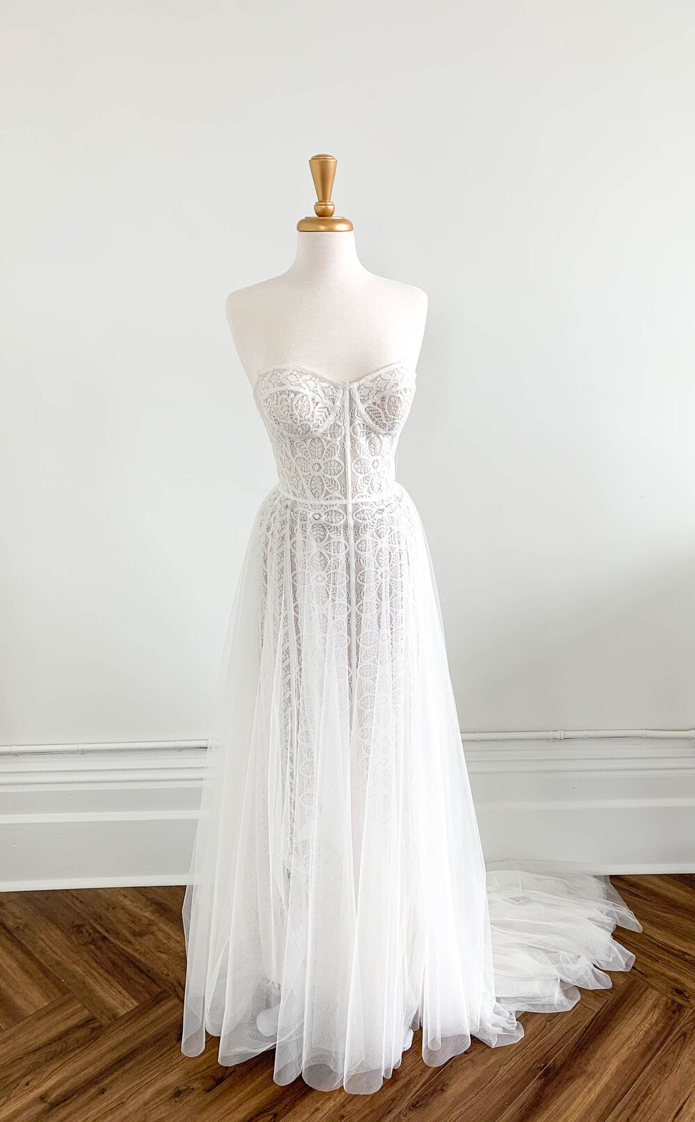 BHLDN Willowby Cordova Ophelia 53702 Gown