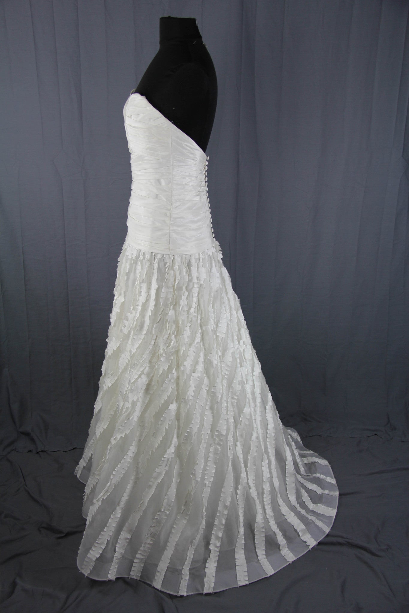 Liancarlo - 4856 Wedding Gown