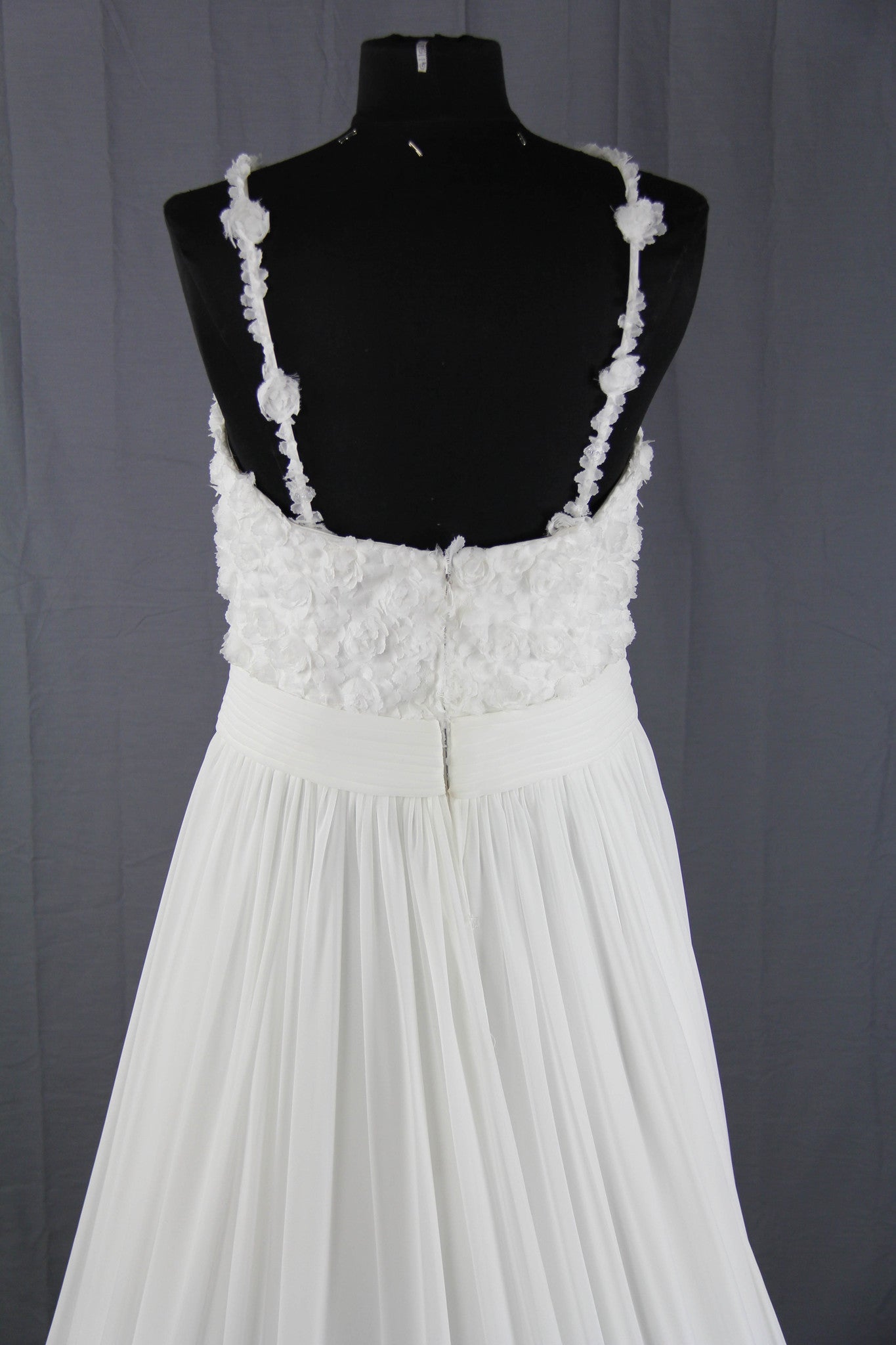 San Patrick - Australia Sample Gown