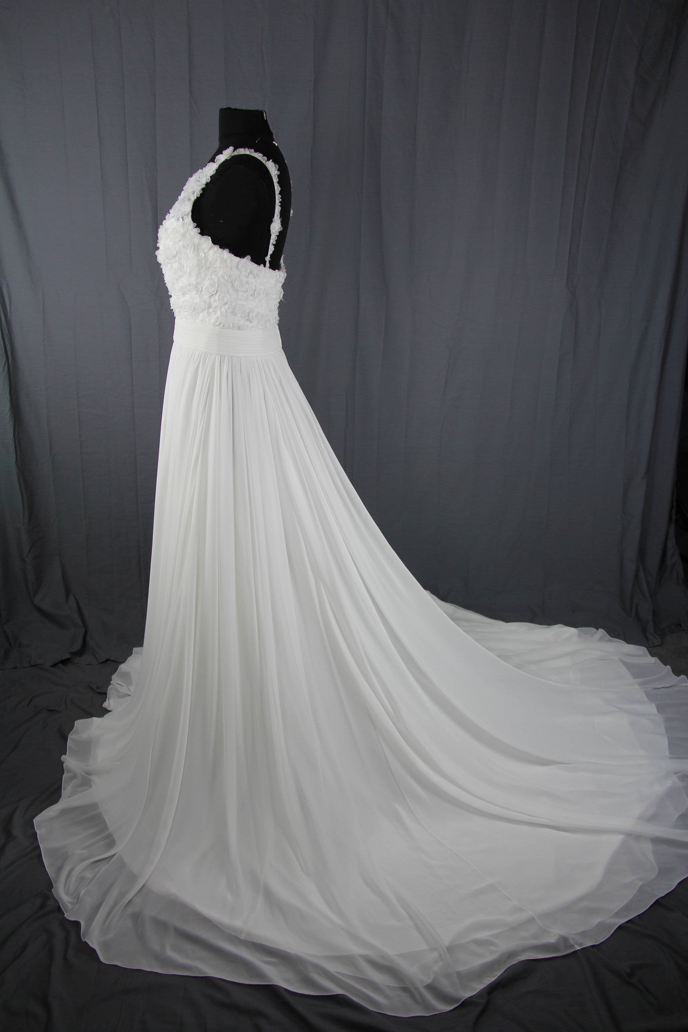 San Patrick - Australia Sample Gown