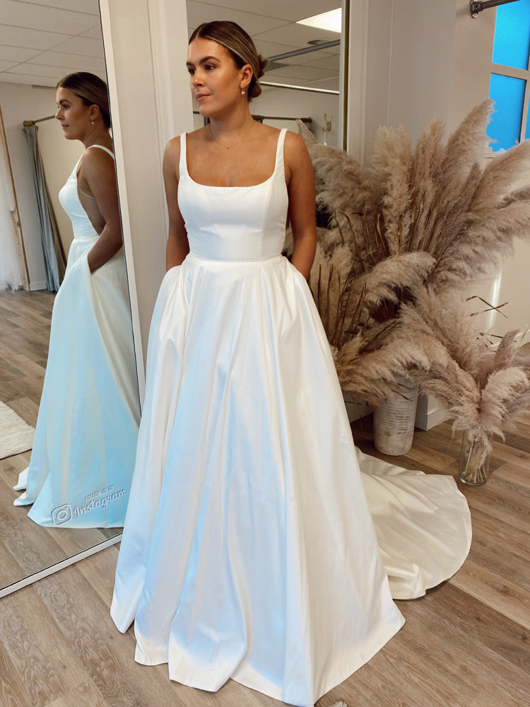 Jenny Yoo Lawrence Gown